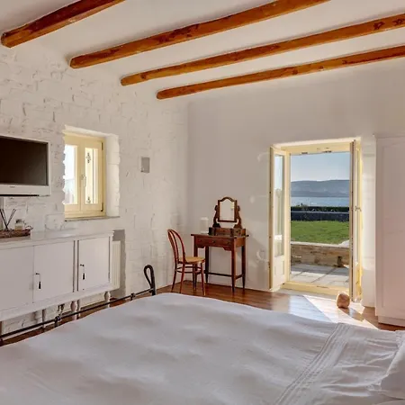 Villa Danae By The Sea